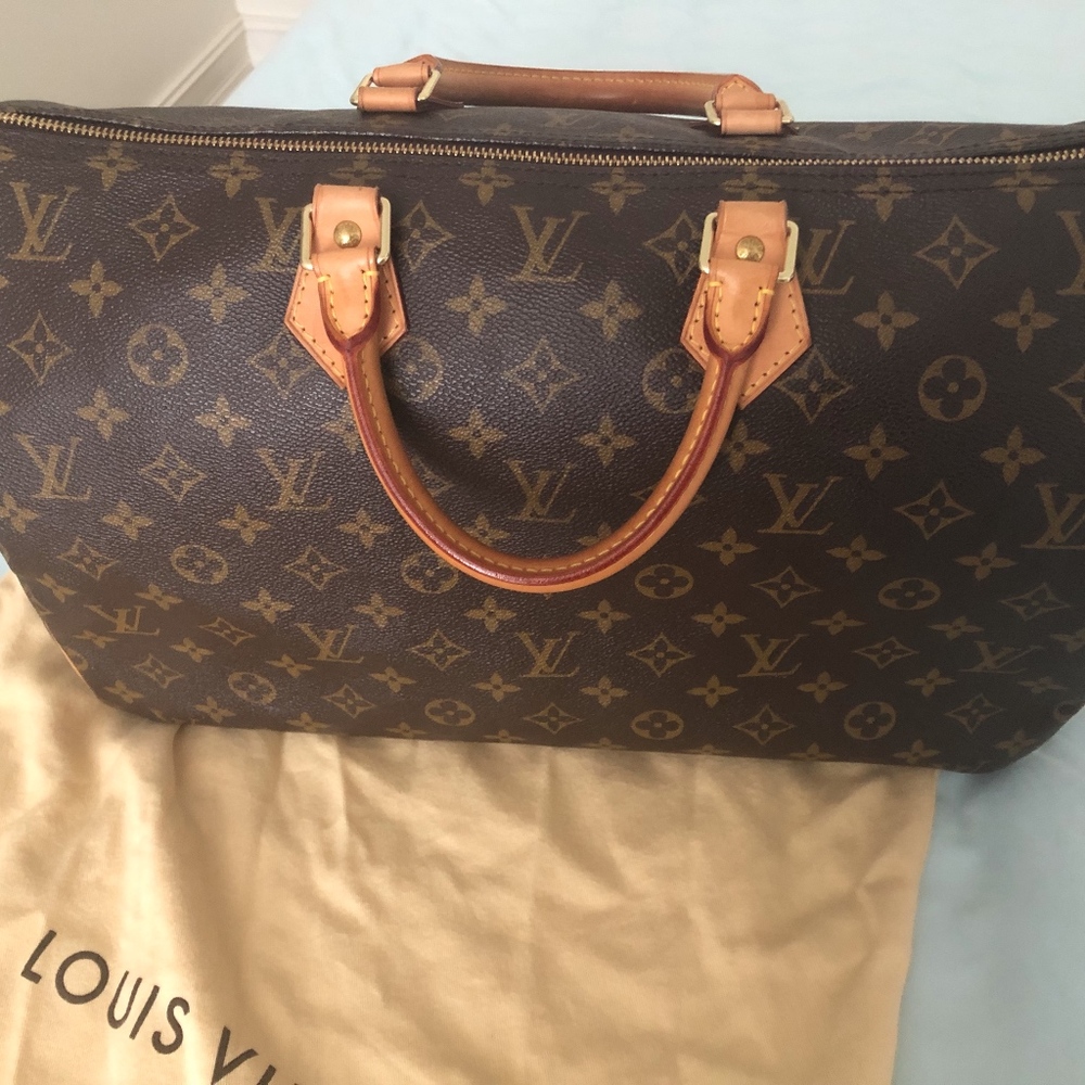 Louis Vuitton Speedy 40